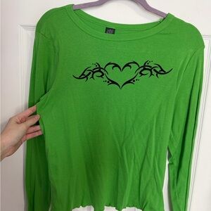 Women’s Green Graphic Long Sleeve Tee